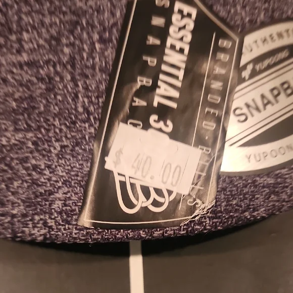 Columbia Charcoal and Black Snapback Hat - Picture 3 of 9